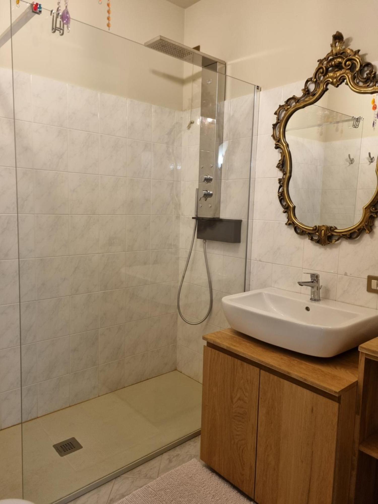 Raimondo'S Apartment Альба Экстерьер фото