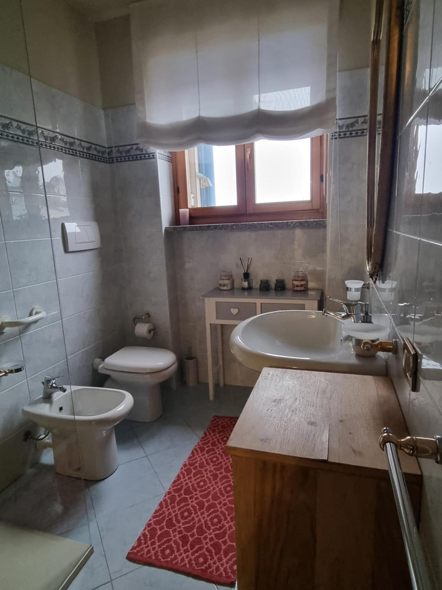 Raimondo'S Apartment Альба Экстерьер фото